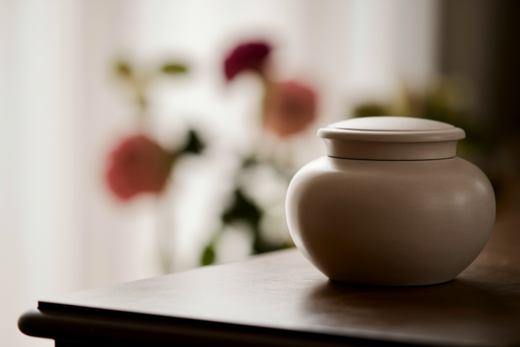 Prix d&rsquo;une Crémation : Combien Coûtent les Obsèques en France