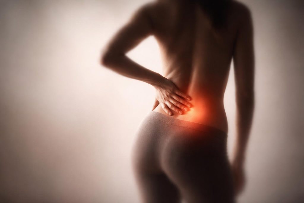 Douleur Bas du Dos Côté Droit et Hanche : D&rsquo;où Vient-elle ?